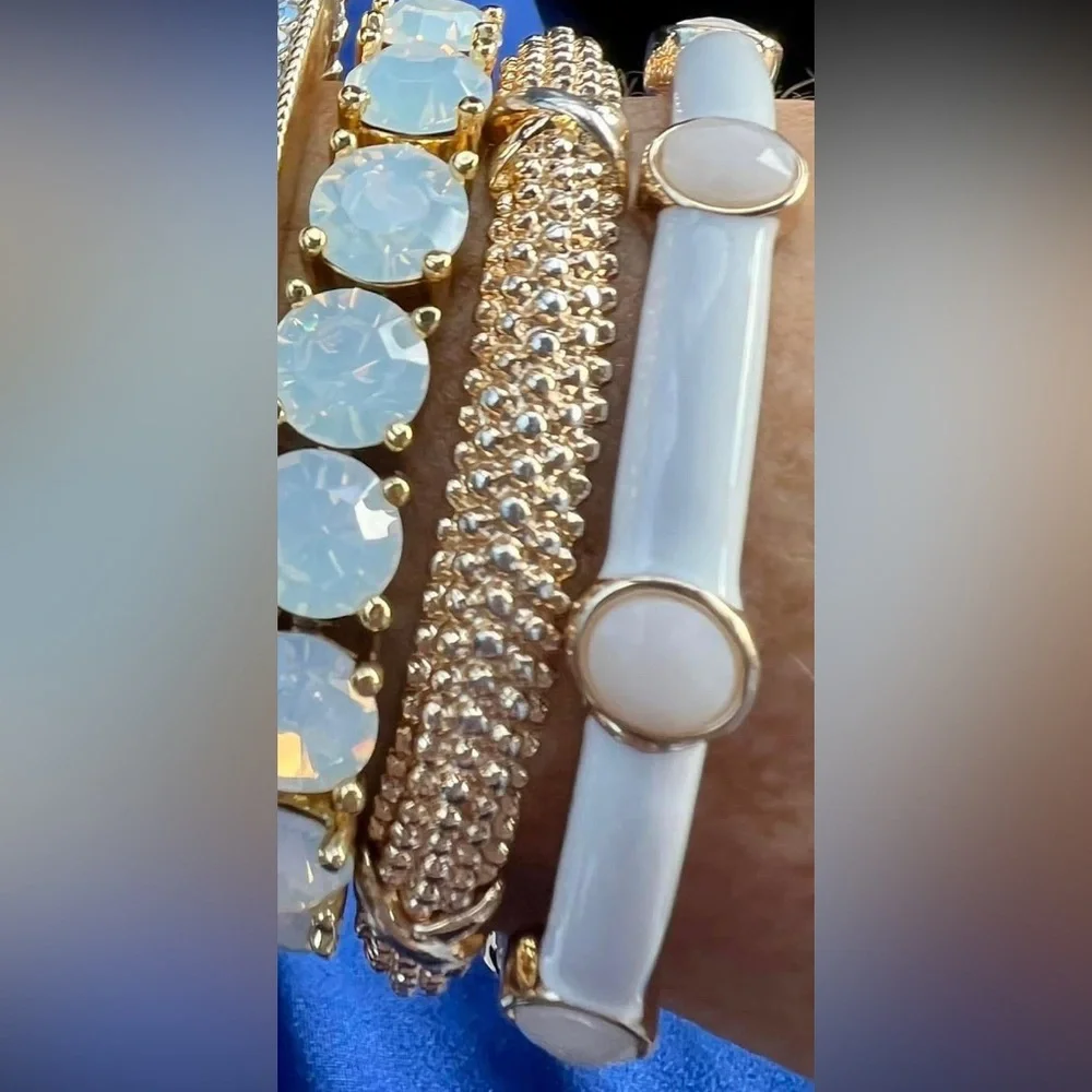 NWT 💎 SIMPLE AND SEXY GOLD RICA BEVELED BRACELET NWT GIFT - Picture 6 of 11